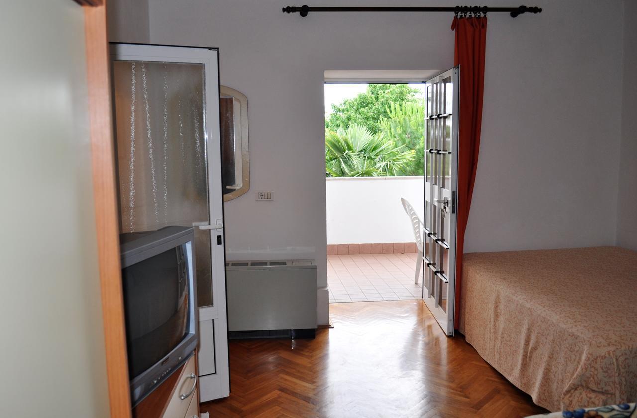 فونتانا Tri Srca Apartments & Rooms المظهر الخارجي الصورة