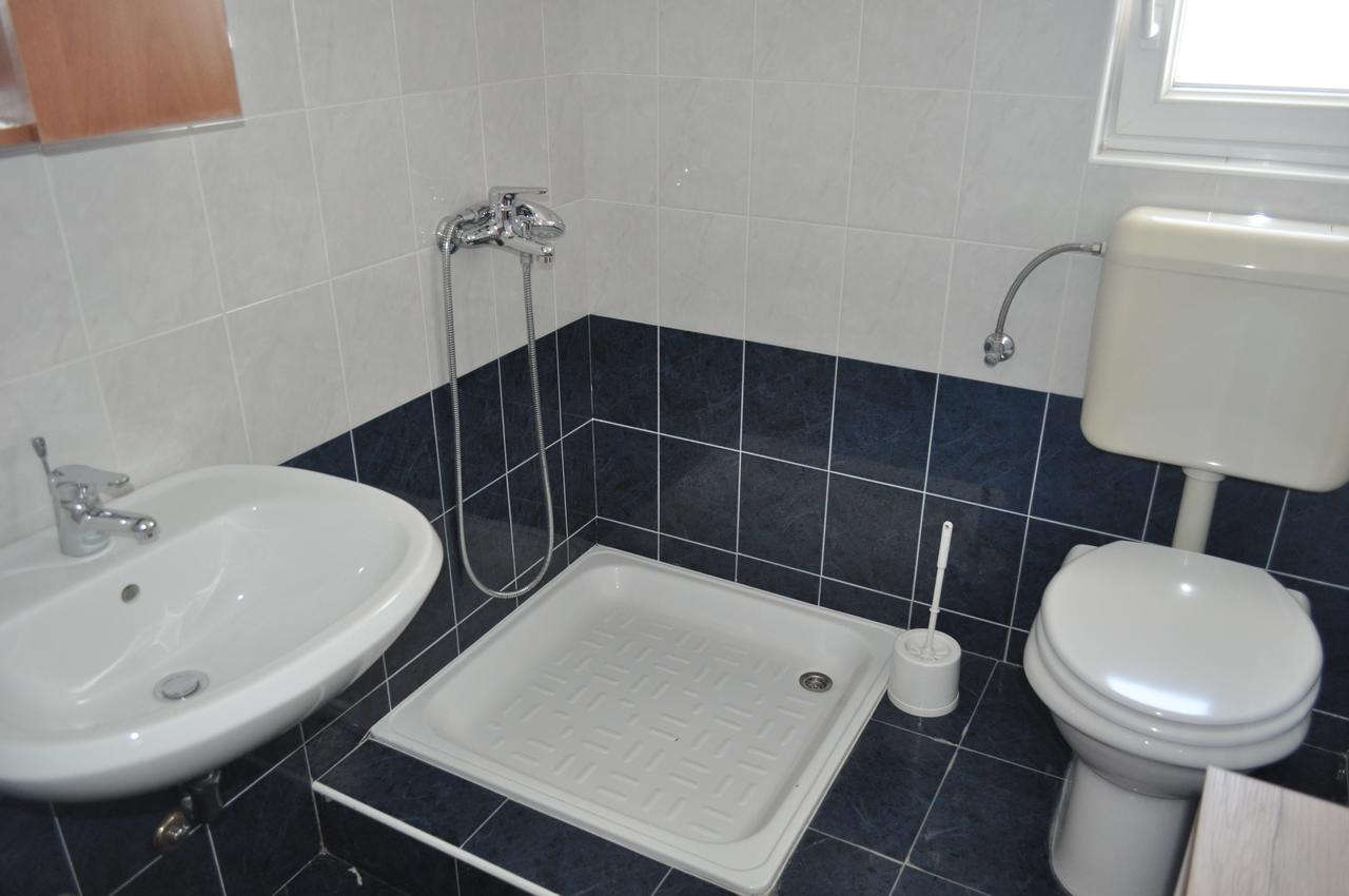 فونتانا Tri Srca Apartments & Rooms المظهر الخارجي الصورة