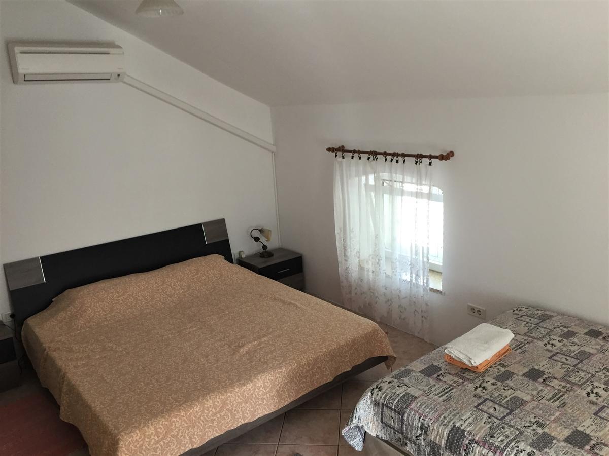 فونتانا Tri Srca Apartments & Rooms المظهر الخارجي الصورة